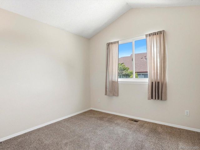 10237 Song Sparrow Ln, Highlands Ranch, CO 80129