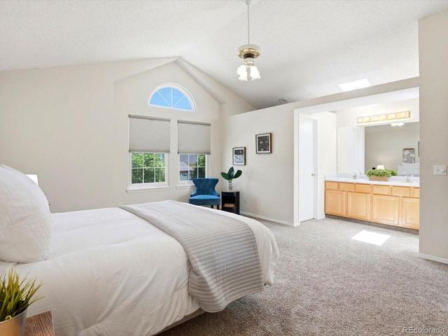 10237 Song Sparrow Ln, Highlands Ranch, CO 80129