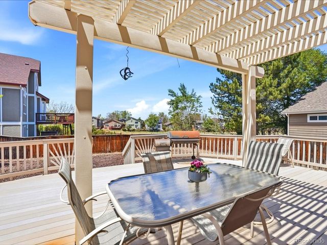 10237 Song Sparrow Ln, Highlands Ranch, CO 80129