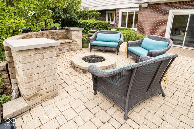 197 Crowndale Court, Noblesville, IN 46060