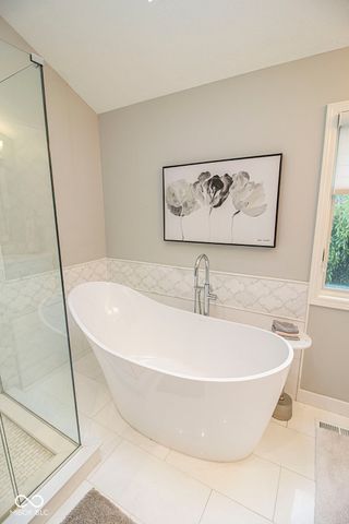 197 Crowndale Court, Noblesville, IN 46060