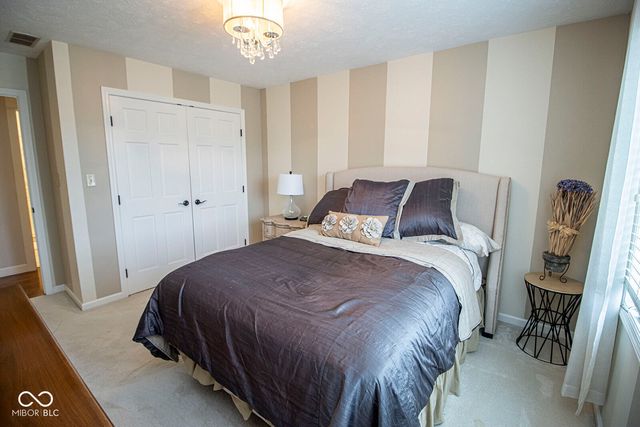 197 Crowndale Court, Noblesville, IN 46060