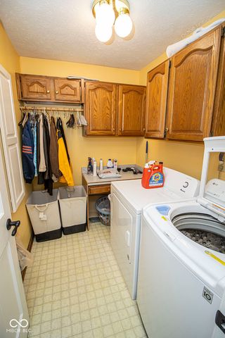 197 Crowndale Court, Noblesville, IN 46060