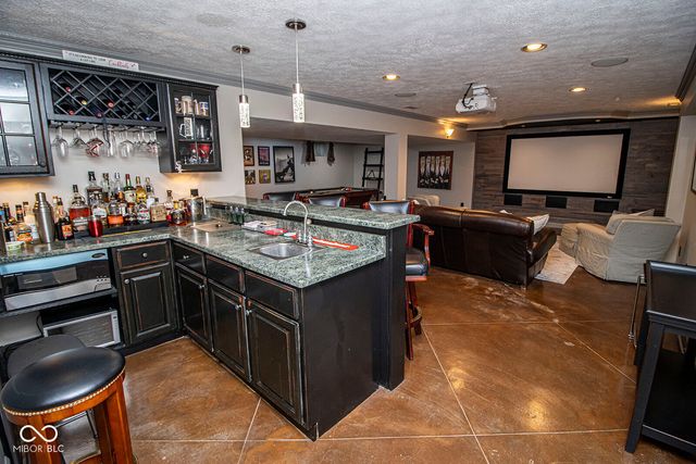 197 Crowndale Court, Noblesville, IN 46060