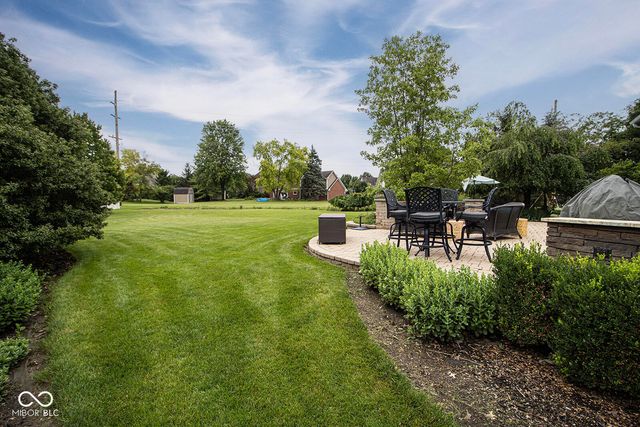 197 Crowndale Court, Noblesville, IN 46060