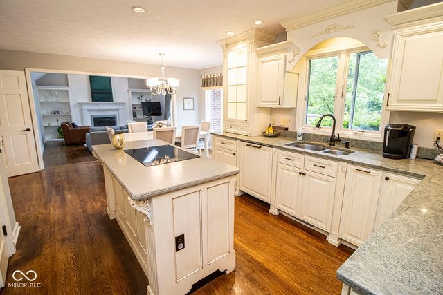 197 Crowndale Court, Noblesville, IN 46060