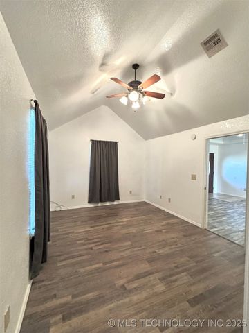 1306 W 17th, Sulphur, OK 73086