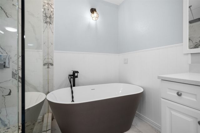 7511 Willow Oak Lane, Arlington, TX 76001