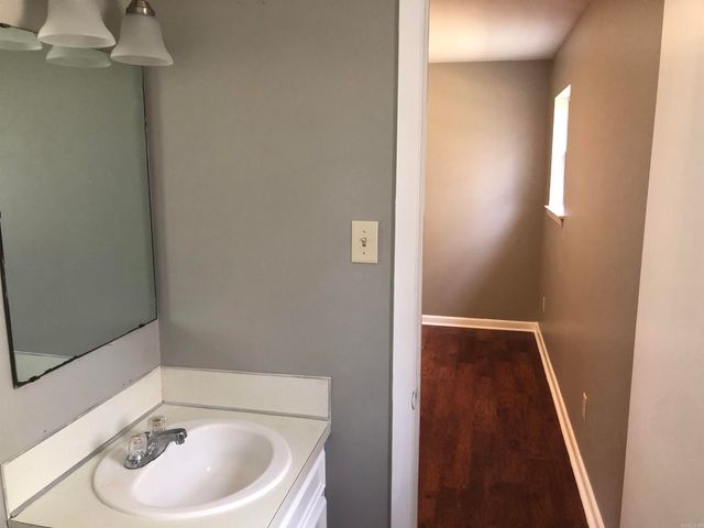 3300 Green Drive, Little Rock, AR 72209