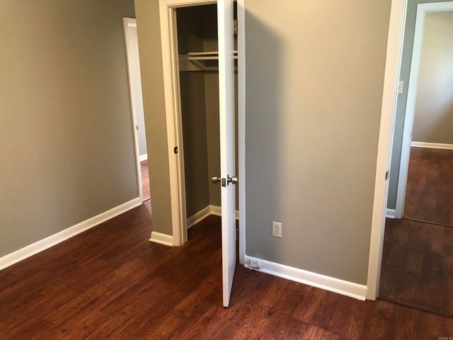 3300 Green Drive, Little Rock, AR 72209