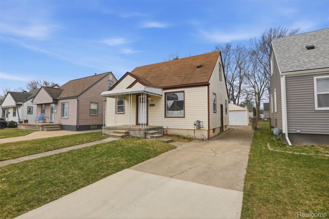 29871 Quinkert Street, Roseville, MI 48066