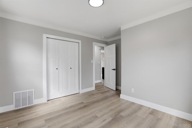 29871 Quinkert Street, Roseville, MI 48066