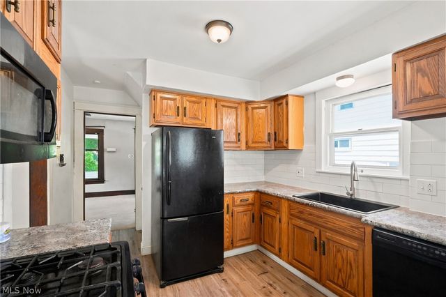 1309 Bellows Street, Akron, OH 44301