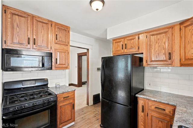 1309 Bellows Street, Akron, OH 44301