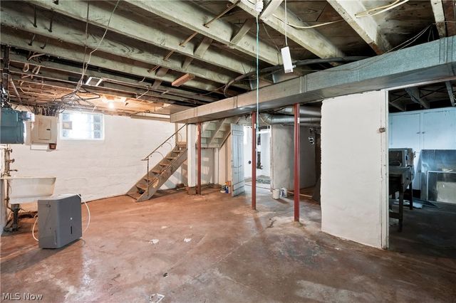 1309 Bellows Street, Akron, OH 44301
