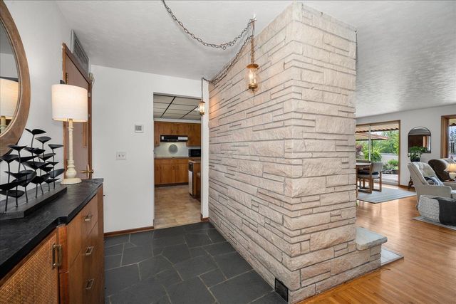 5907 N FLEMING St, Spokane, WA 99205