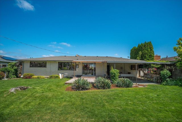 5907 N FLEMING St, Spokane, WA 99205