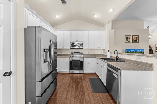 1559 Bradley Boulevard, Savannah, GA 31419