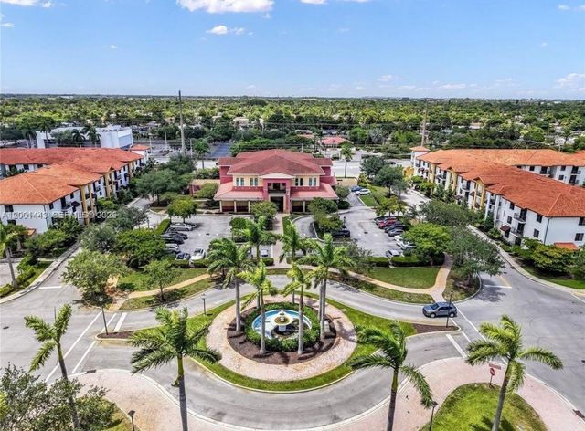 3533 NW 30th Ct, Lauderdale Lakes, FL 33311