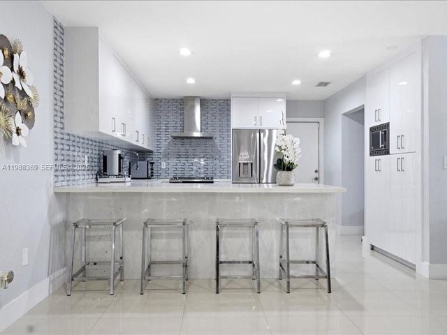 3345 SW 109th Ct, Miami, FL 33165