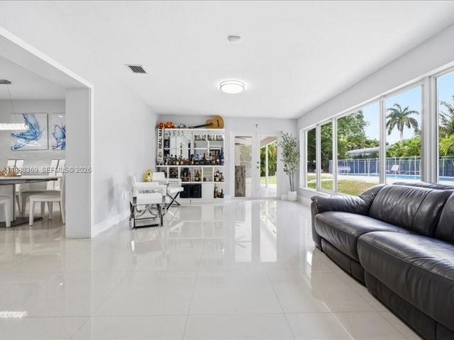 3345 SW 109th Ct, Miami, FL 33165