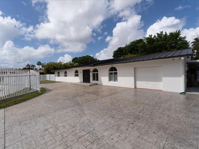 3345 SW 109th Ct, Miami, FL 33165