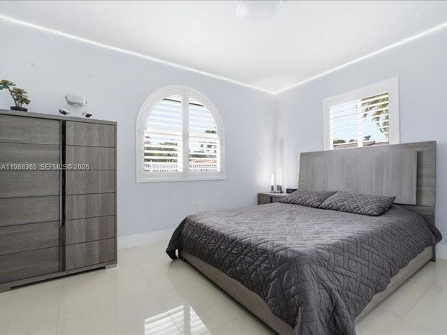 3345 SW 109th Ct, Miami, FL 33165