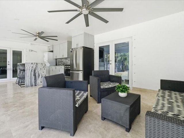 3345 SW 109th Ct, Miami, FL 33165