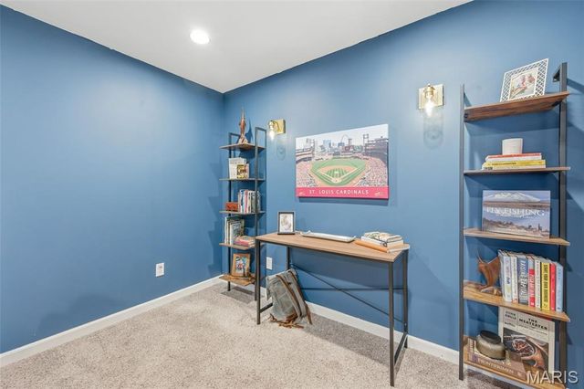 357 Magoffin Trails Court, St Louis, MO 63129