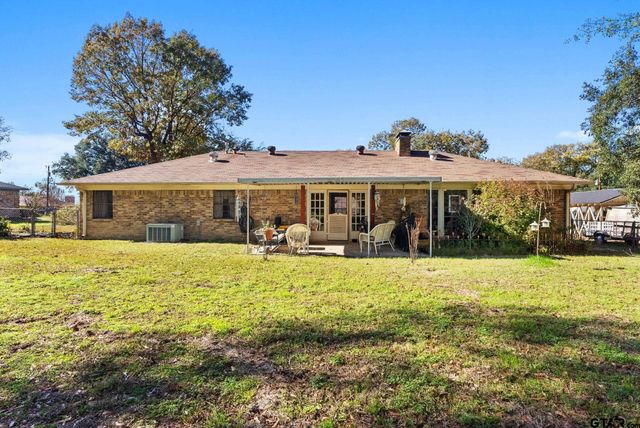 2671 Pineview Dr, Tyler, TX 75704