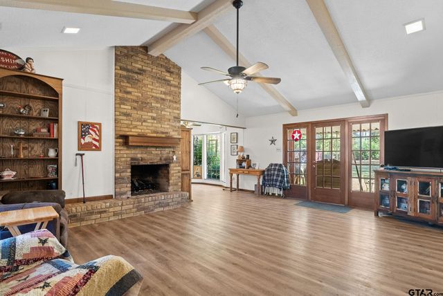 2671 Pineview Dr, Tyler, TX 75704