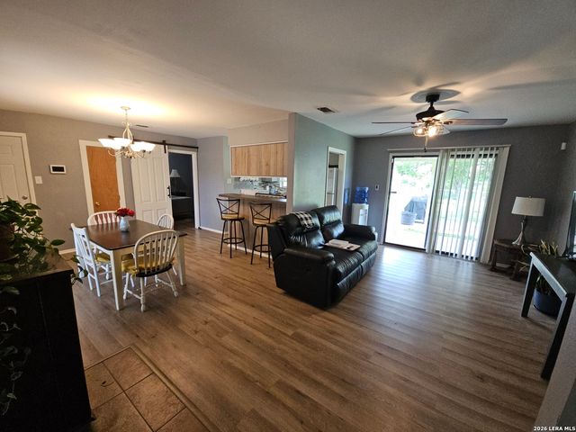9110 TRIDENT ST, San Antonio, TX 78224