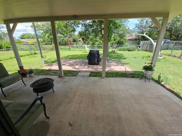 9110 TRIDENT ST, San Antonio, TX 78224