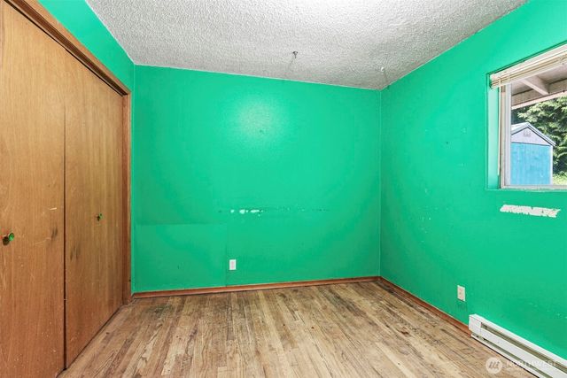 3739 Columbia Heights Road, Longview, WA 98632