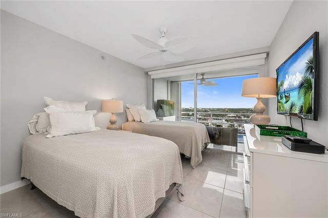 4751 Gulf Shore BLVD N # 1104, Naples, FL 34103