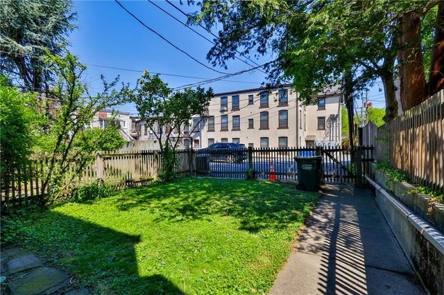 72 West Market Street, Bethlehem City, PA 18018