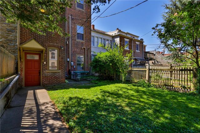 72 West Market Street, Bethlehem City, PA 18018
