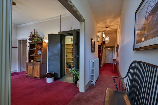 72 West Market Street, Bethlehem City, PA 18018