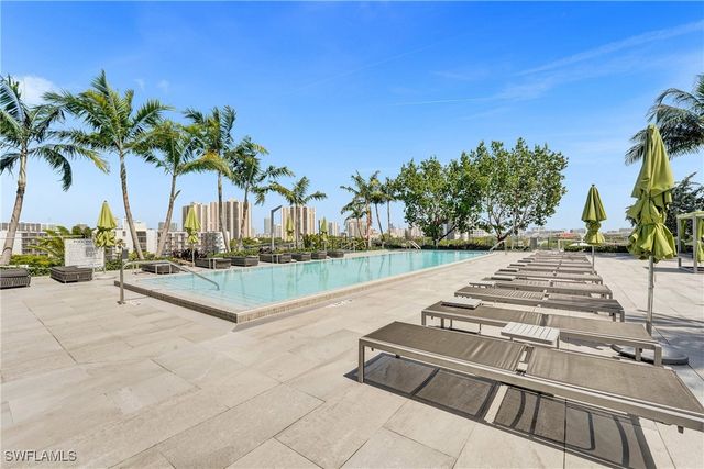 2960 NE 207 ST 1205, Aventura, FL 33180