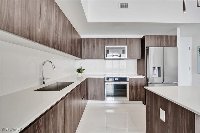 2960 NE 207 ST 1205, Aventura, FL 33180