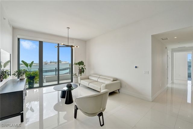 2960 NE 207 ST 1205, Aventura, FL 33180