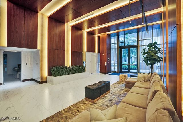 2960 NE 207 ST 1205, Aventura, FL 33180