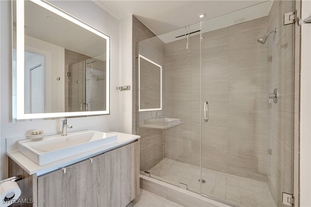 2960 NE 207 ST 1205, Aventura, FL 33180