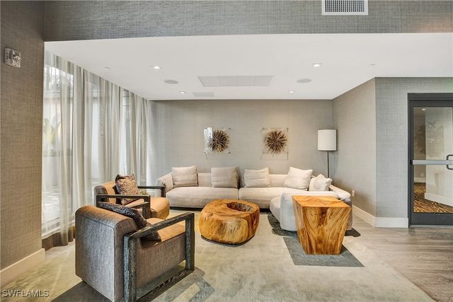 2960 NE 207 ST 1205, Aventura, FL 33180