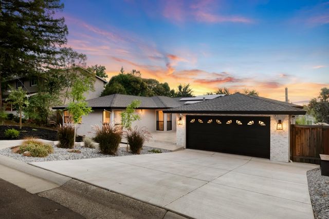 2474 Starmount Way, El Dorado Hills, CA 95762