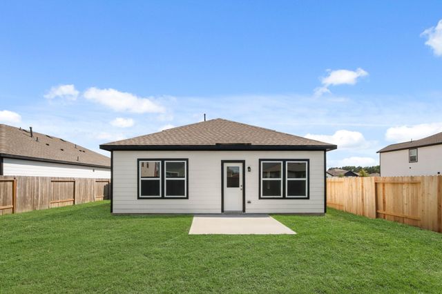 9530 Shady Trail Drive, Conroe, TX 77303