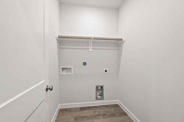 9530 Shady Trail Drive, Conroe, TX 77303