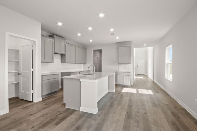 9530 Shady Trail Drive, Conroe, TX 77303