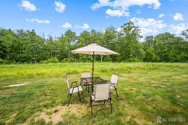 67 Galewood Drive B, Old Bridge, NJ 07747