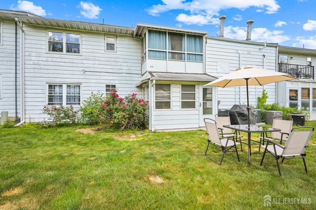 67 Galewood Drive B, Old Bridge, NJ 07747